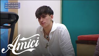 Amici 20 - La reazione di Deddy al guanto di sfida
