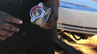 How to & Why you should replace your 2002 Lincoln Thermostat (V-8) How to & Why you should replace your 2002 Lincoln Thermostat (V-8)