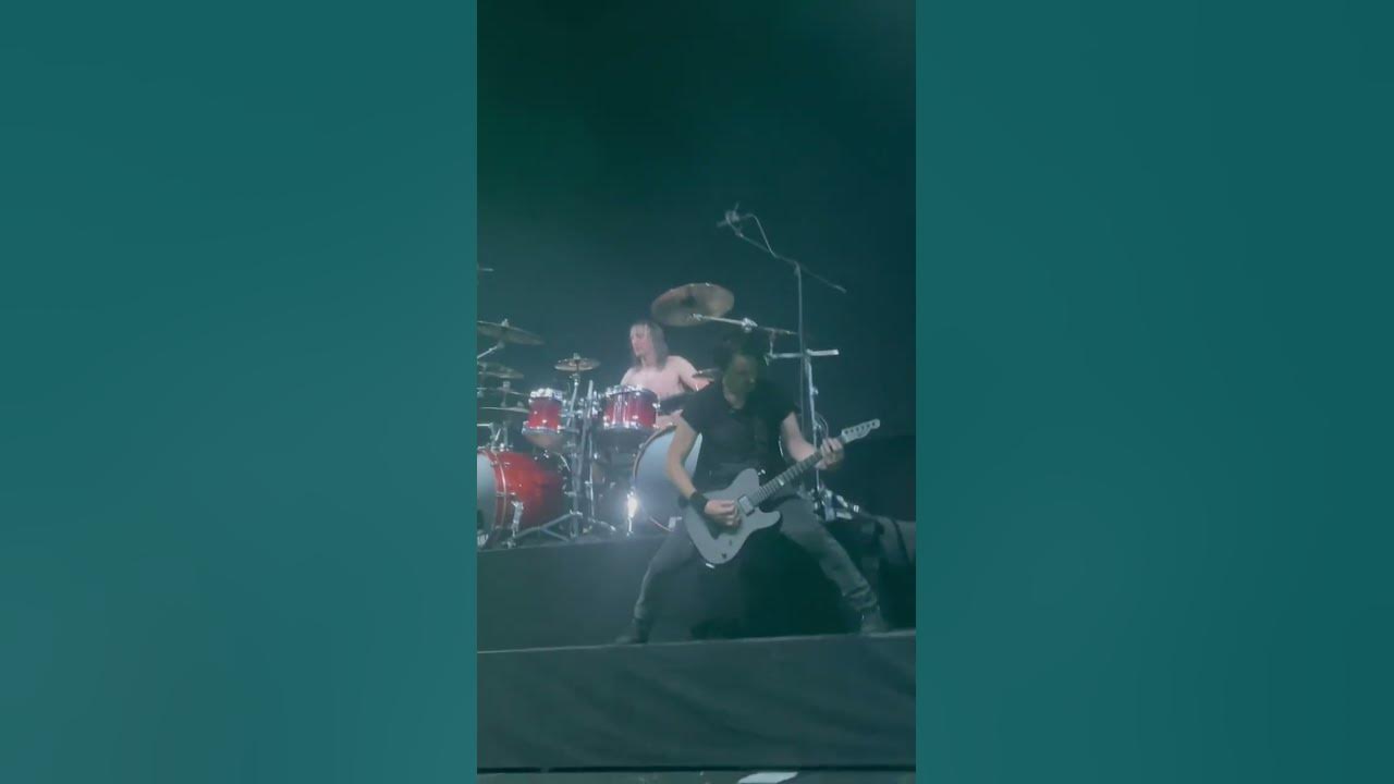 Gojira - Toxic Garbage Island. Chile 2022