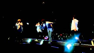 20120811- beast live in macau -freeze