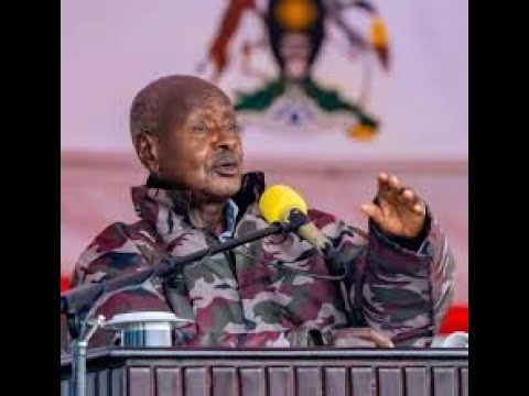 NTADDE SSENTE NNYINJI MU MUSEVENI AKULIRA ABATAASOMA ALINNYE MU KYOTO AYAGALA KUSISINKANA PRES