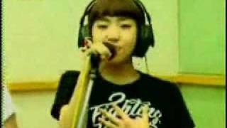 2NE1 - Fire Live [6.19.09]