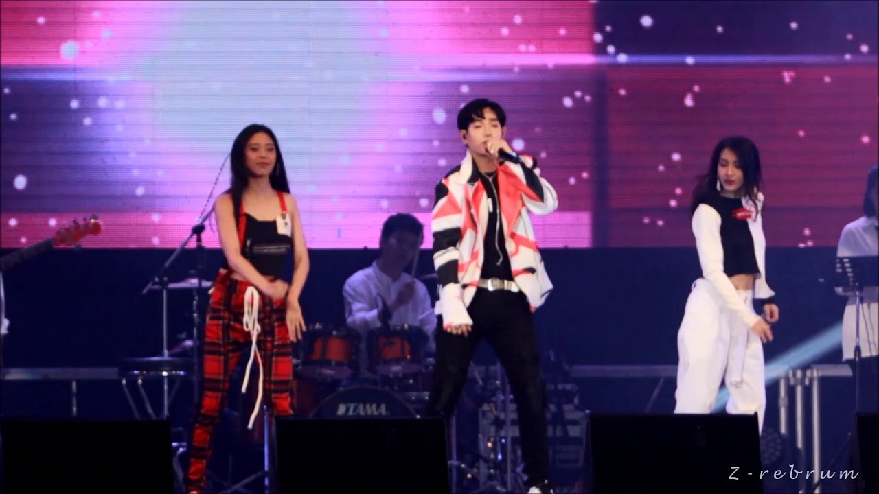 [HD] 180929 เป๊ก ผลิตโชค : Can't Feel My Face & Finesse @ Wacoal Pink Ribbon Charity Concert