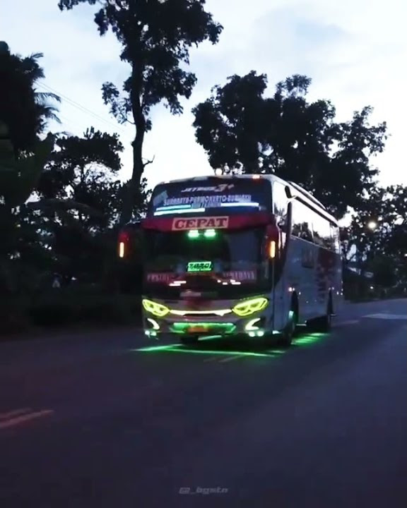 Story WA Bus EKA Cepat Mantul
