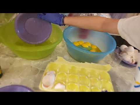 In the Kitchen with Kosheralcoholic - separating eggs for baking with the minime
