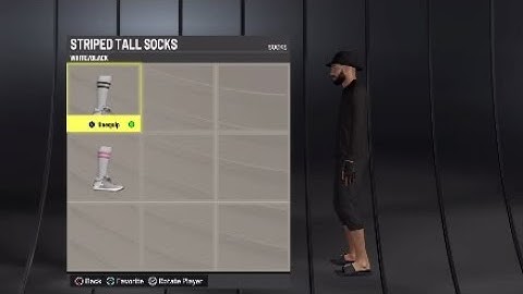 *GLITCH* How To Wear No Socks With Slides! (Invisible Glitch) NBA 2K22