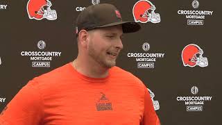 Cleveland Browns: OC Travis Switzer Talks Quarterbacks After Day 5 Of OTAs