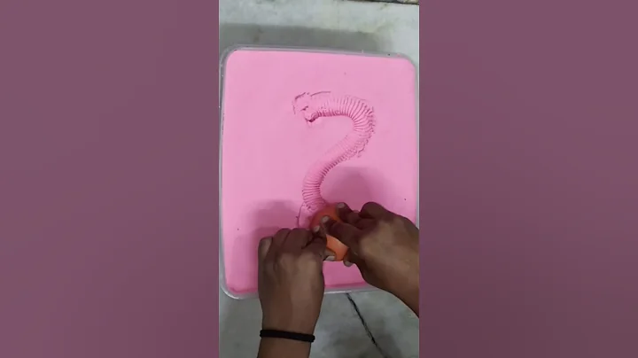 diy candle making style in kinetic sand #shorts #viral #trending #diy #candle #viralvideo #craft#art