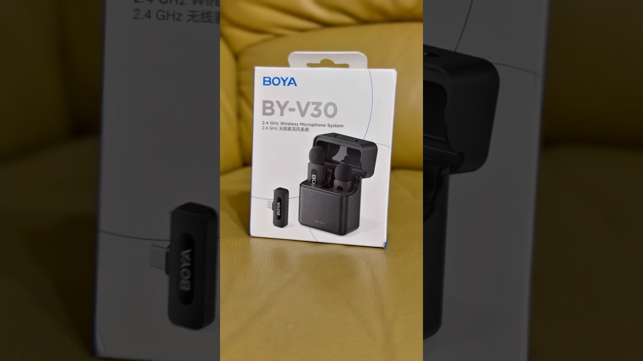 Boya by-V30 2.4 GHZ Wireless Microphone System With a Usb-C Connector.