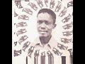 Capture de la vidéo Chant Patriotique : Adou Elenga, Louis Mousaidi - Mokili Ekobaluka [Ata Ndele] (1954)