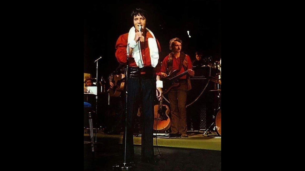 On Aug 8,1970 Elvis Presley Rehearsal at the Las Vegas Hilton backstage ...
