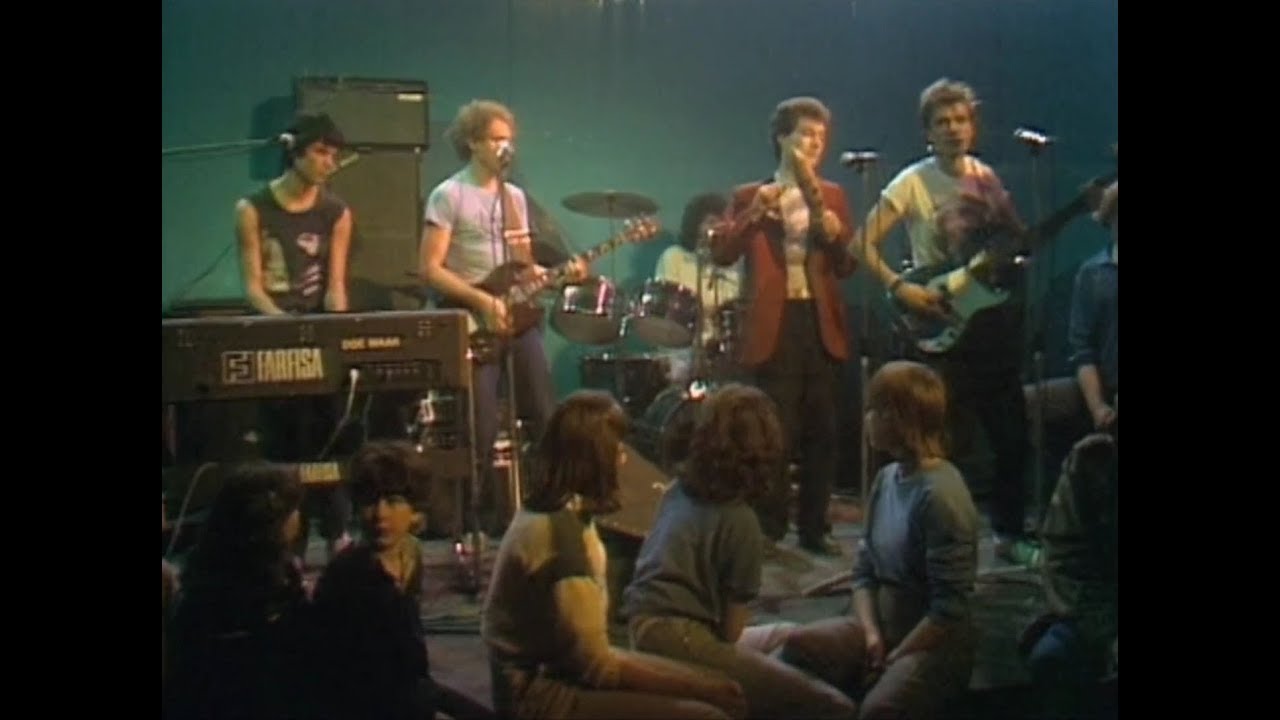 Doe Maar - Tijd Genoeg (1981) Live - Youtube