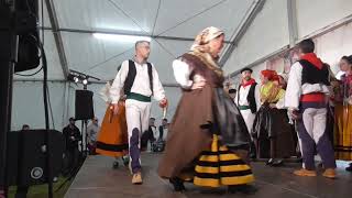 Feria de la alubia de Casar 2024, homenaje a Elena y actuación del grupo de danzas Virgen Del Campo