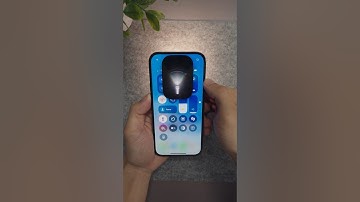 NEW iOS 18 Flashlight UI 🔦😍