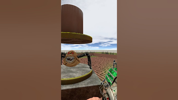 Giant Pou VS Hydraulic Press