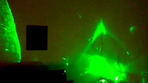 Boards of Canada Videoclip for Split your infinites (BoC 2013 Tomorrow´s Harvest)