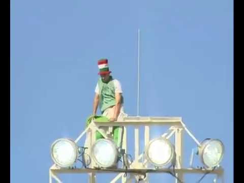 CRAZY - Fan Algerian scale reflector in Algeria vs...