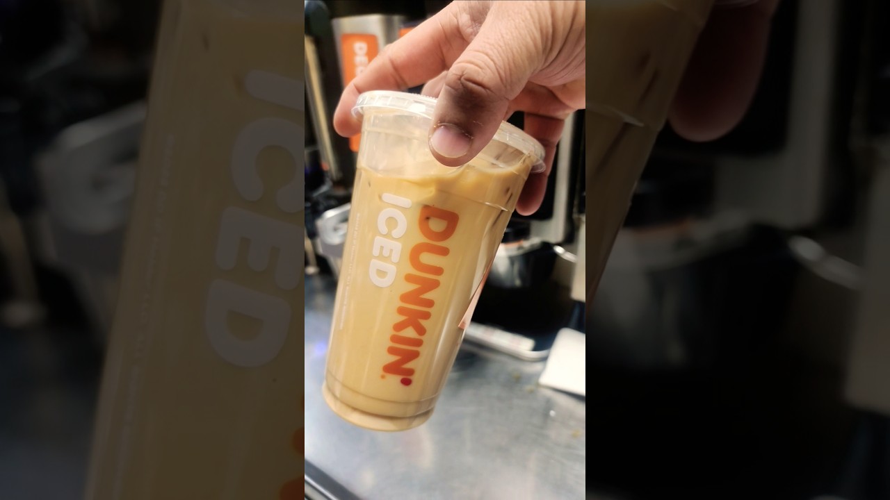 Кофе со льдом &laquo;Сладкая французская ваниль&raquo; от Dunkin Donuts @Dunkin-Donuts #icedcoffee #vanila