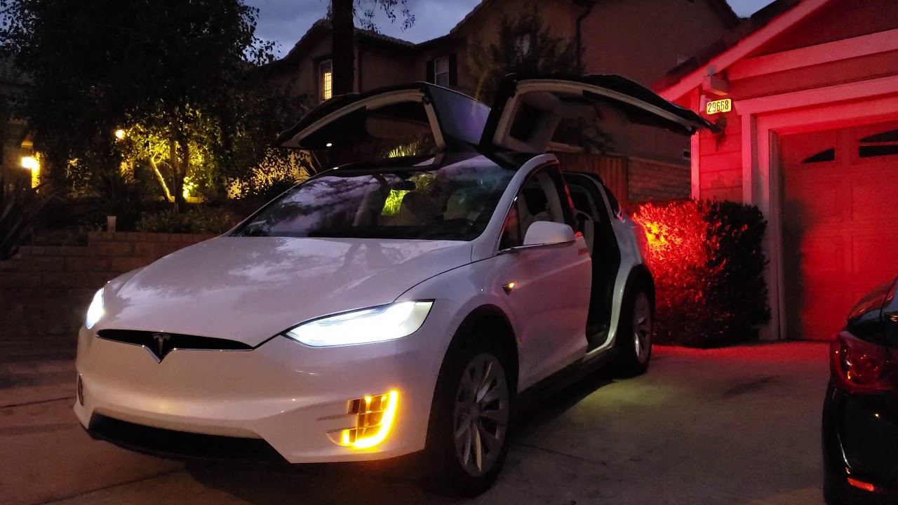 Tesla Model X Dancing Show YouTube