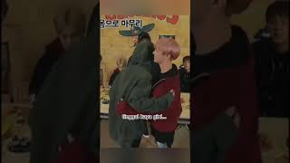 Download Lagu Hyungnya ga bs marah klo sm kookie karna ini my...😅😅 #jeonjungkook #jungkook #bts #shorts #shortfeed MP3