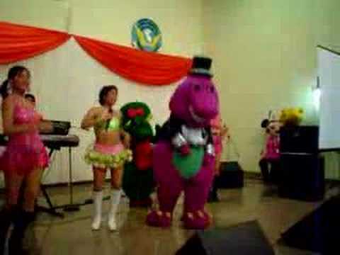 ***HAYDEEDORIS*** - Show de Barney (en vivo) Lima 2770337 - YouTube
