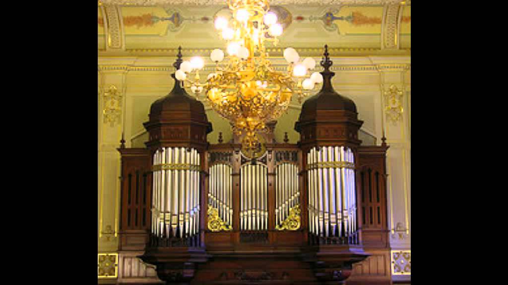 artemis fowl Aria in F major, BWV 587.