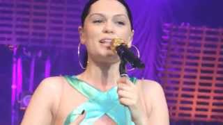 Download Lagu Jessie J - It`s My Party - Delamere Forest 05.06.2014 MP3
