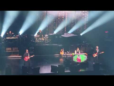 Paul McCartney "Lady Madonna" @ Hard Rock Live, Seminole Hard Rock Casino, Hollywood FL 05/25/22