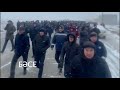 Массовое шествие в Атырау. Едут на митинги в Мангыстау. 4.01.2022 / БАСЕ