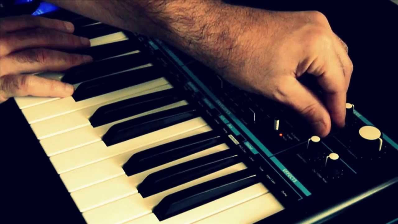 Novation Bass Station 2 Analogue Synthesizer - In Depth Demo