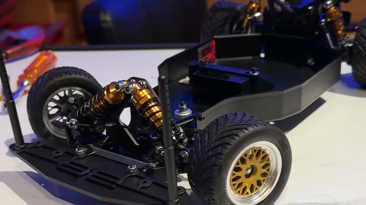 ミニカー RC10DS Team Associated RC10DS Unboxing and Build | 1/10 Dual Sport