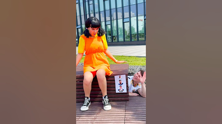 The doll wanted the real Ronaldo…😬🦑⚽️ #football #alexlips #pranks