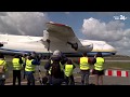 Lądowanie największego samolotu świata - Antonowa An-225 Mrija na lotnisku w Warszawie
