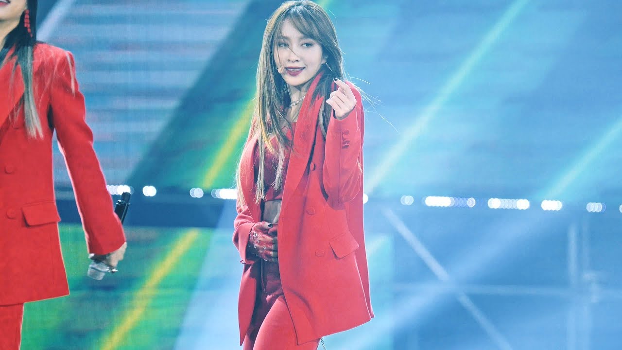 EXID(이엑스아이디) 하니(Hani) Focus - 덜덜덜(DDD)@181123 MBN 히어로콘서트[ 4k Fancam/직캠]