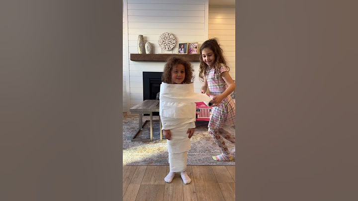 Big sister saved her little sister -sister love ❤️-always help each other #shorts
