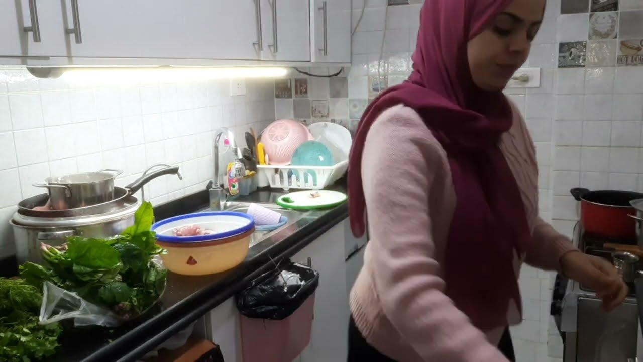 معايا ١٠٠جنيه 💃قولت اتصرف بيها زي الناس👌بقيت بكلم نفسي