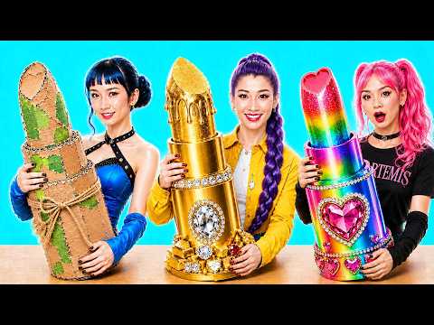 「📦 段ボール vs ゴールド vs 🌈 レインボー メイクオーバーチャレンジ！貧乏ガールとリッチガールの大変身」のサムネイル