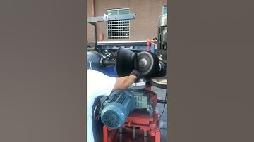 Stainless Steel Frying Pan with Lid/grinding and polishing/brushed metal finish