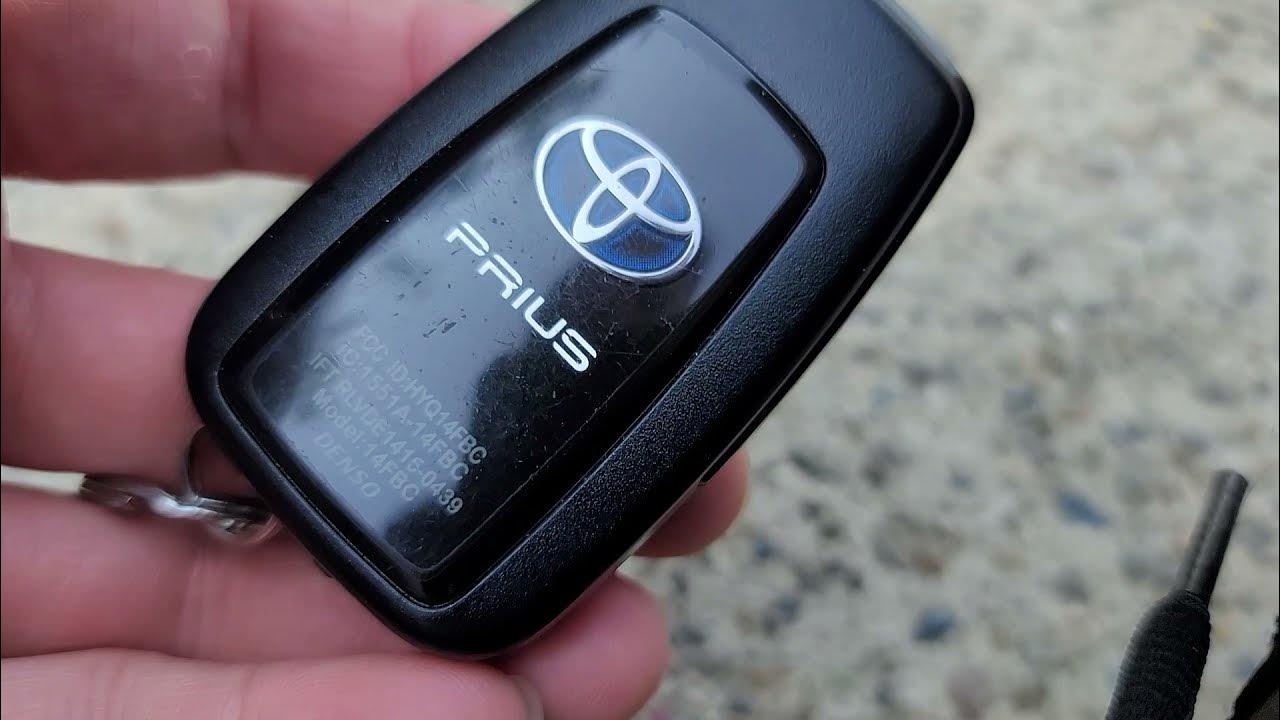 Toyota Prius Prime Car Key Fob Battery Replacement How to Replace - YouTube