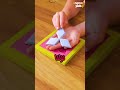 ليا واحد صاحبي شغال في العبايات بس ايه حكايه