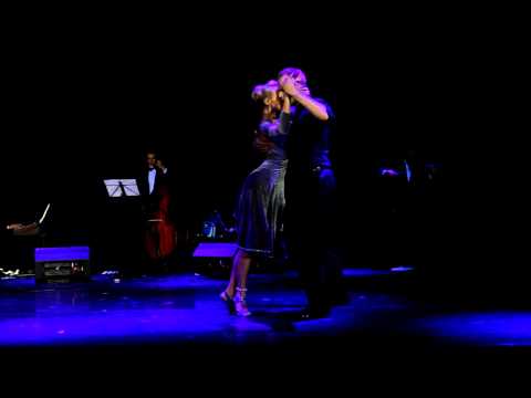 Eleonora Kalganova & Frolov Aleksandr. "Zita v serom", Piazzolla