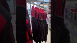 Dik Yaka Biyeli Fermuarlı Cepli Ve Çift Desenli Şişme Yelek