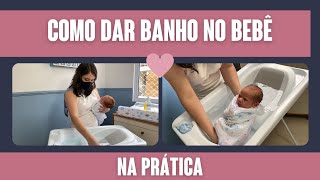 COMO DAR BANHO NO BEBÊ