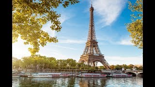 تغطية في باريس من احد موظفين وكالة تيتانيوم للسفر والسياحة