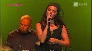 Sophie Zelmani - Breeze (live@Luzern2006) chords