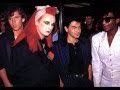 Culture Club - White Boys Can't Control It (1982 live in London)