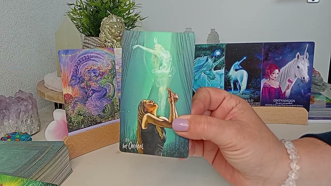 Engelenboodschap 😇 Vrijdag 11 oktober 2024 ✨️ Wacht nog even voordat je actie onderneemt! 🍀❤️🙏