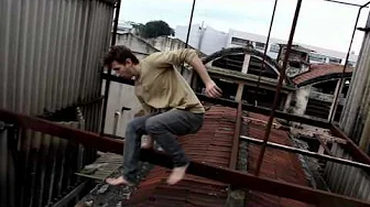 Skalzo👣|Maze Runner |Barefoot Parkour