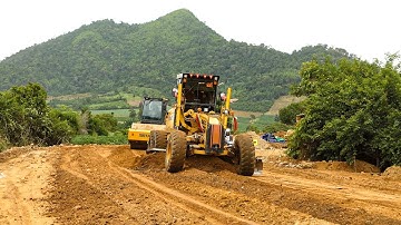 Excellent Pushing Land To Build Subgrade Roads Processing With KOMATSU Motor Grader 850 &Road Roller