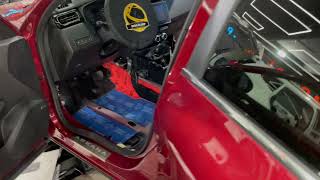 Renault ARKANA, много шума в салон проникает через пол (днище авто), его и шумоизолируем. Комфортмат